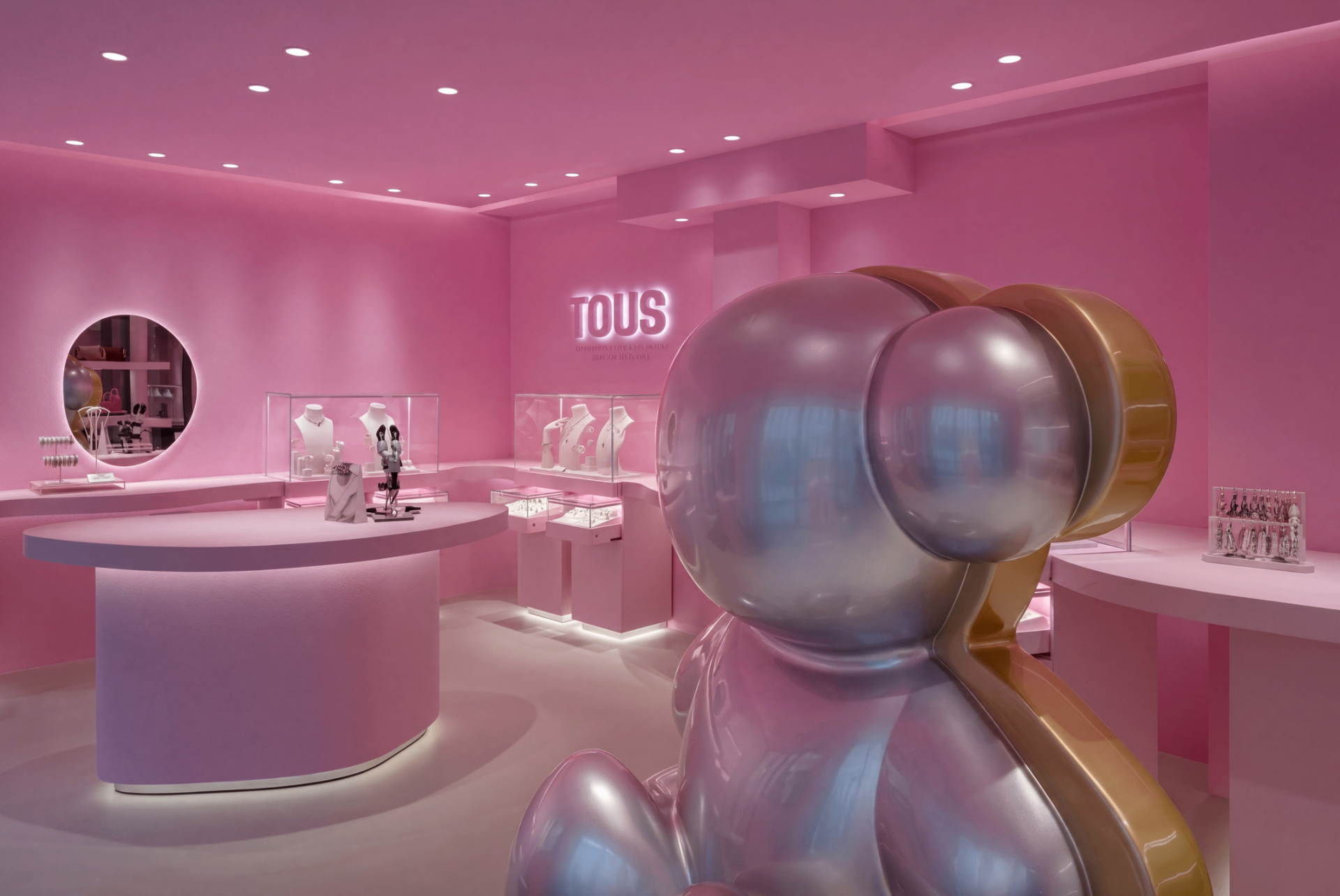 Tous Berlin flagship interior with iridescent oversized bear sculpture